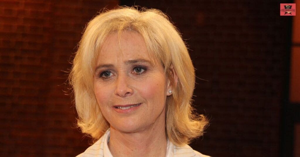 Claudia Cowan Net Worth