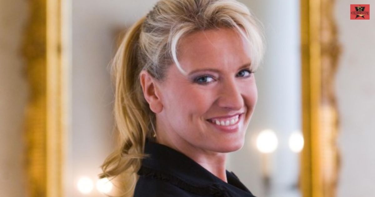 Claudia Cowan