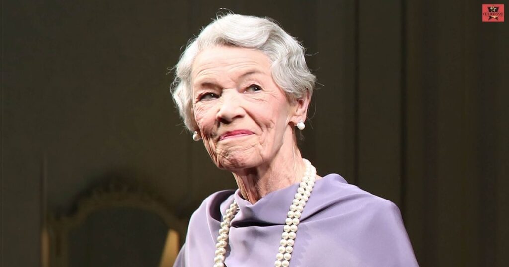 Glenda Lewis Net Worth