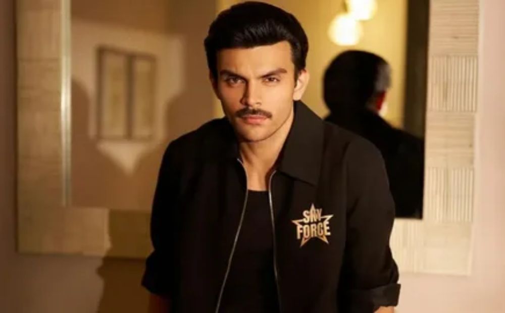 Veer Pahariya Biography, Height, Age, Family, Net Worth